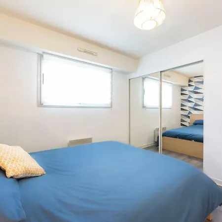 Salvy 2 Bedrooms Near The 300 Meters Appartamento